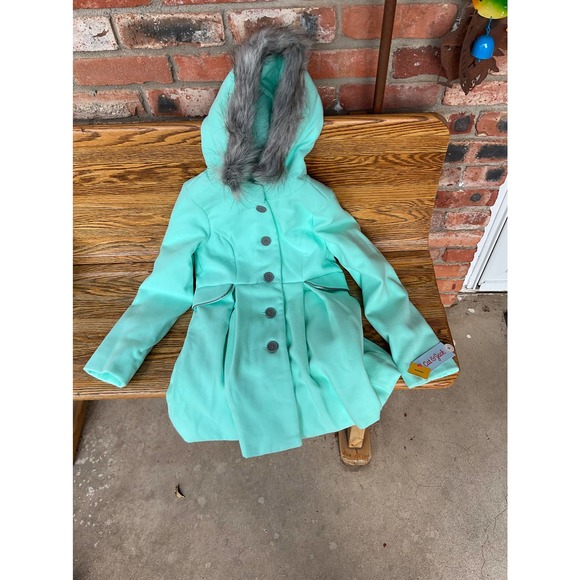 Warm Cat and Jack Winter Coat - Picture 2 of 6